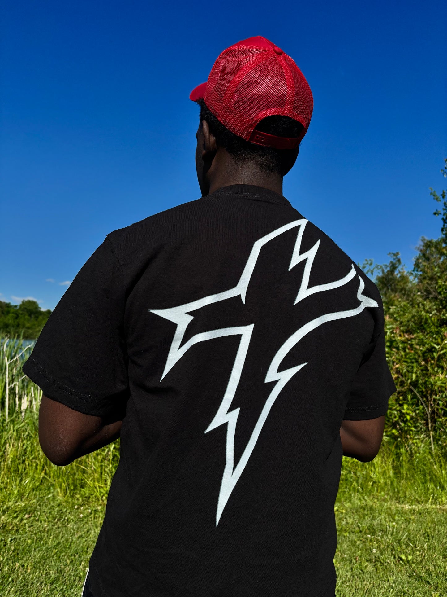 BE THE LIGHT 001 [PRE-ORDER]